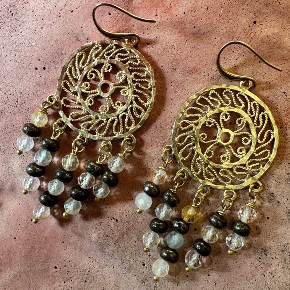 Handmade gemstone filagree earrings. - Picture 5 of 8